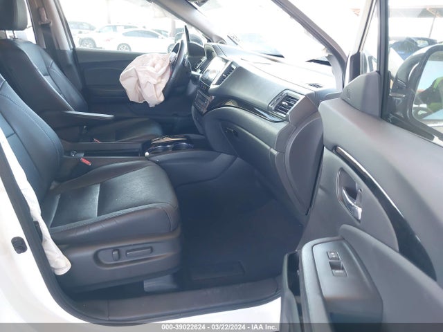 Honda Pilot Elite 2018 5FNYF6H07JB029166 Image 5