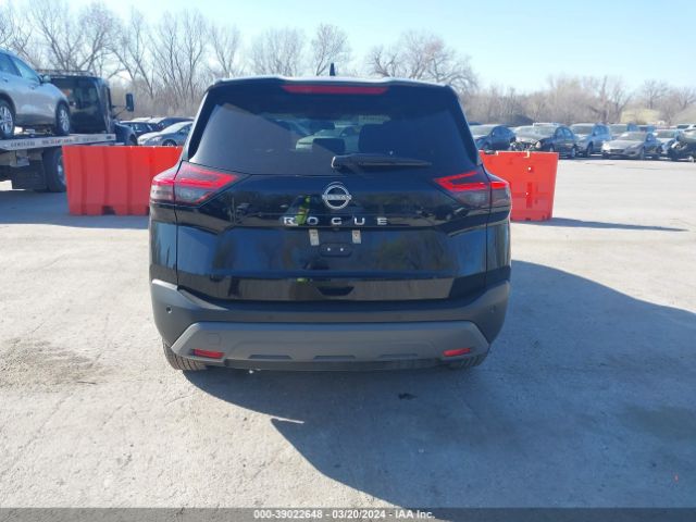 5N1BT3AA4PC895876 Nissan Rogue S Fwd