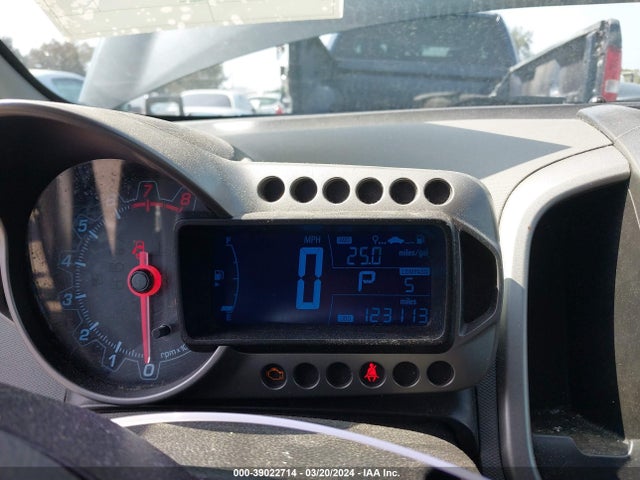 Chevrolet Sonic Lt Auto 2014 1G1JC5SH3E4224898 Image 7