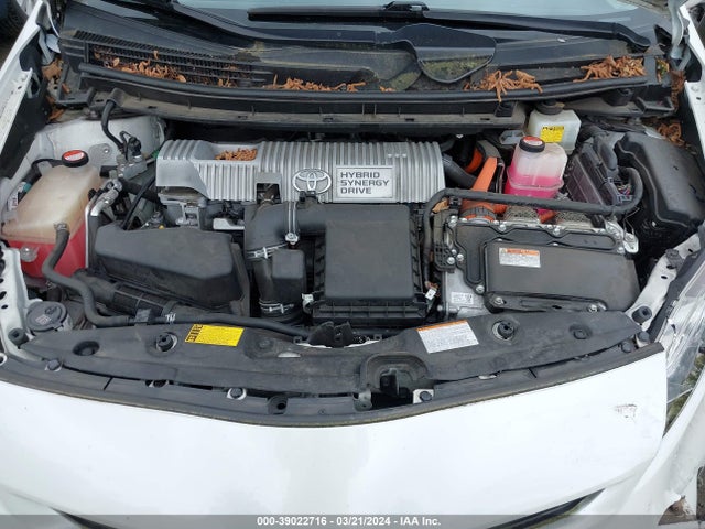 Toyota Prius Three 2015 JTDKN3DU1F1888091 Image 10