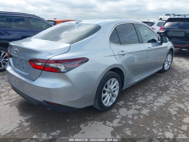 Toyota CAMRY LE 2024 4T1C11AK1RU195835 Image 4