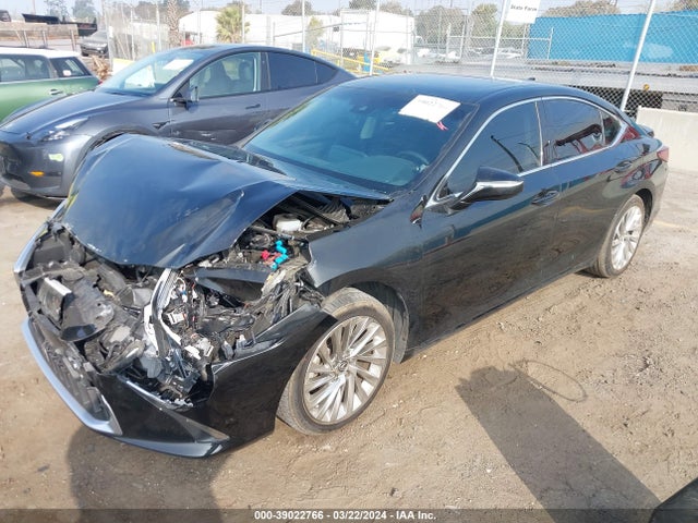 58AEA1C12PU027771 Lexus Es 300h Luxury