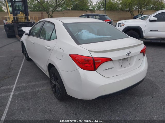 Toyota COROLLA SE 2019 5YFBURHE3KP948242 Image 3