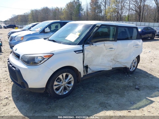 KIA SOUL + 2015 KNDJP3A58F7212821 Image 2
