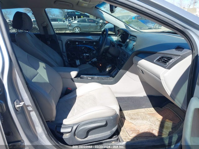 2015 Hyundai Sonata Sport მანქანა იყიდება აუქციონზე, vin: 5NPE34AF8FH248211, აუქციონის ნომერი: 39022868