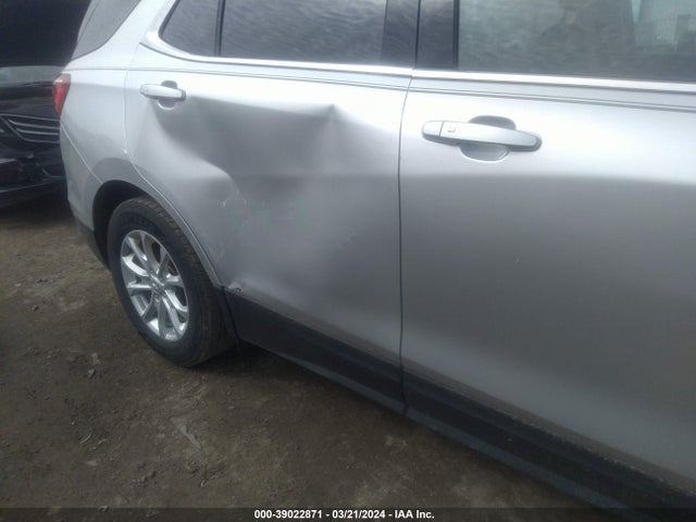 Chevrolet EQUINOX LT 2018 3GNAXLEU9JS555480 Image 12