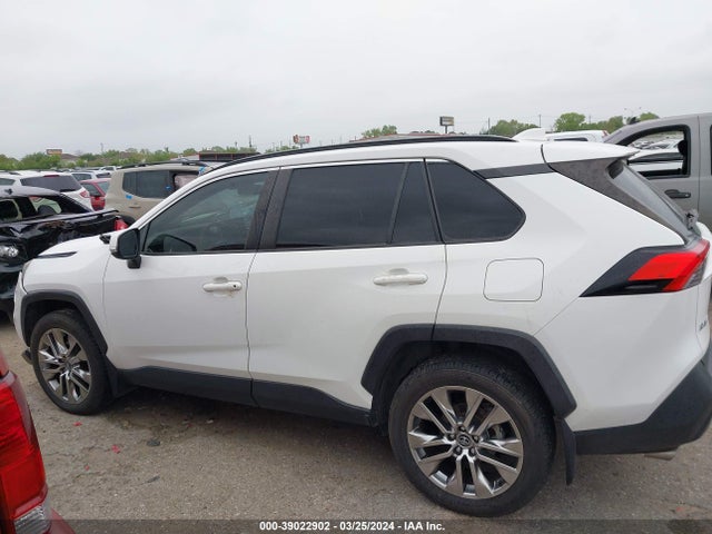 Toyota Rav4 Xle Premium 2019 JTMC1RFV0KD023842 Image 14