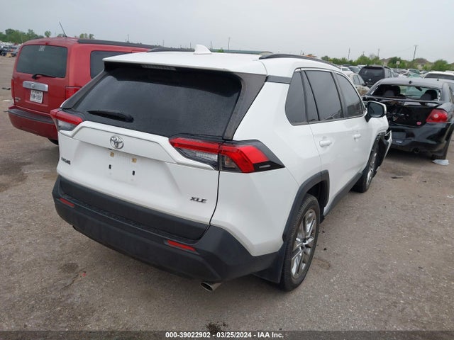 Toyota Rav4 Xle Premium 2019 JTMC1RFV0KD023842 Image 4