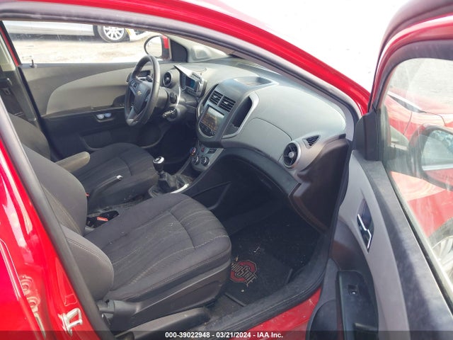 1G1JD6SH5E4148894 Chevrolet Sonic Lt Manual