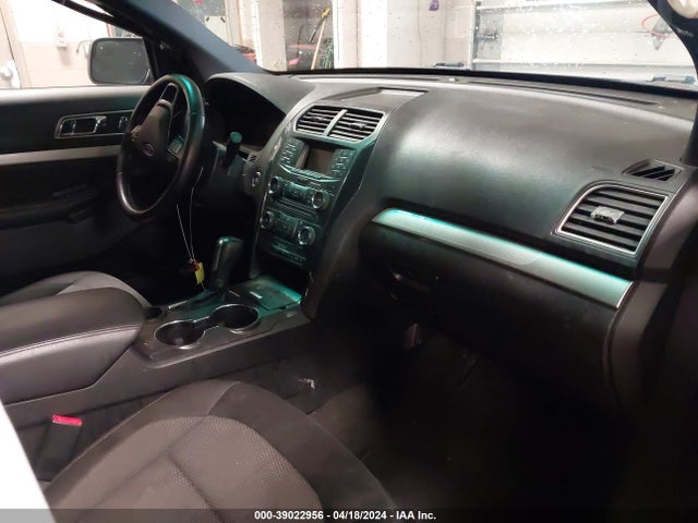 Ford EXPLORER XLT 2017 1FM5K7D8XHGB28950 Image 5
