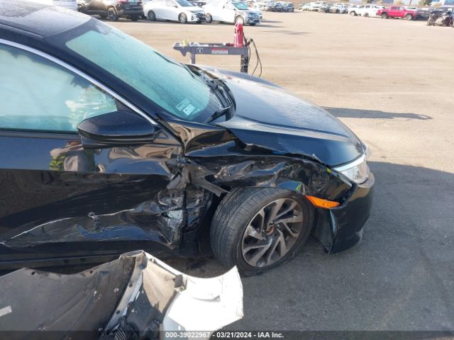 2HGFC2F72JH582358 Honda CIVIC EX