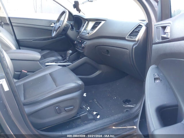 Hyundai Tucson Se Plus 2017 KM8J3CA44HU473771 Image 5