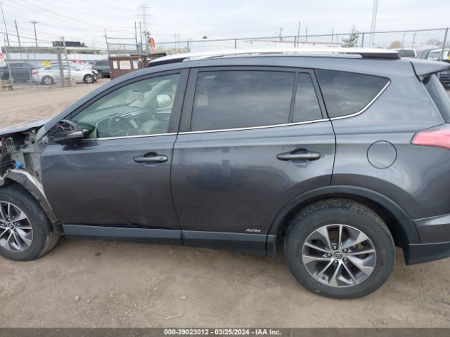 JTMRJREV8GD049933 Toyota Rav4 Hybrid Xle