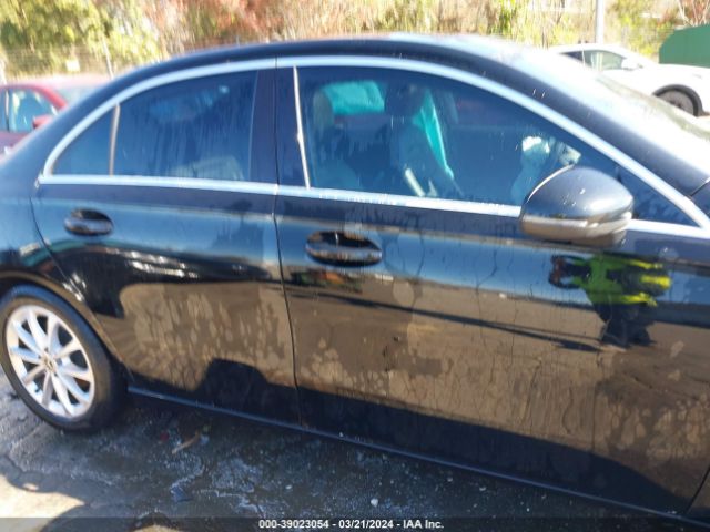 W1K3G4EB2LJ205995 Mercedes-Benz A 220