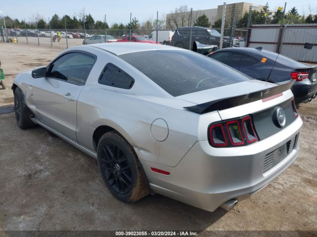 1ZVBP8AM1E5270222 Ford Mustang V6