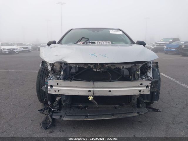 4T1B61HK0KU207725 Toyota CAMRY XSE