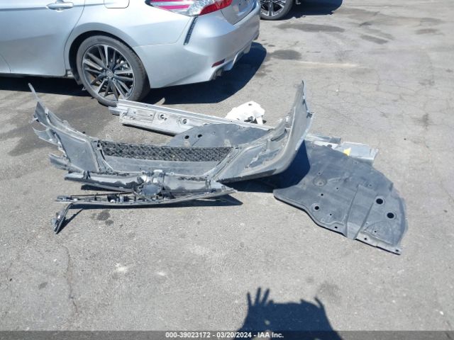 4T1B61HK0KU207725 Toyota CAMRY XSE