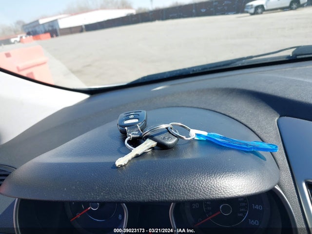 Hyundai ELANTRA SE 2016 5NPDH4AE8GH705735 Image 11