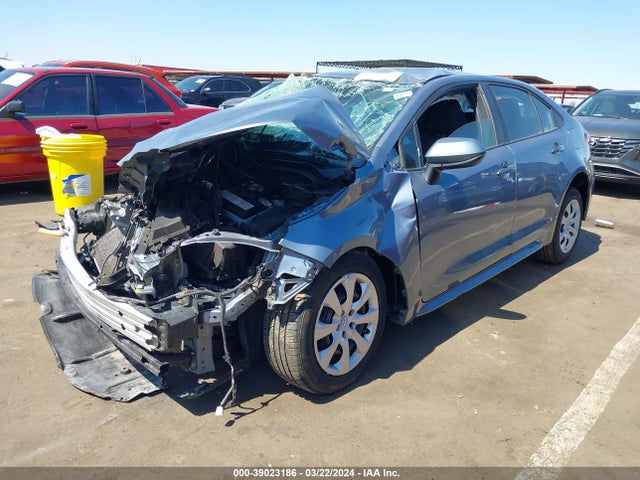Toyota COROLLA LE 2021 5YFEPMAE6MP253239 Image 2
