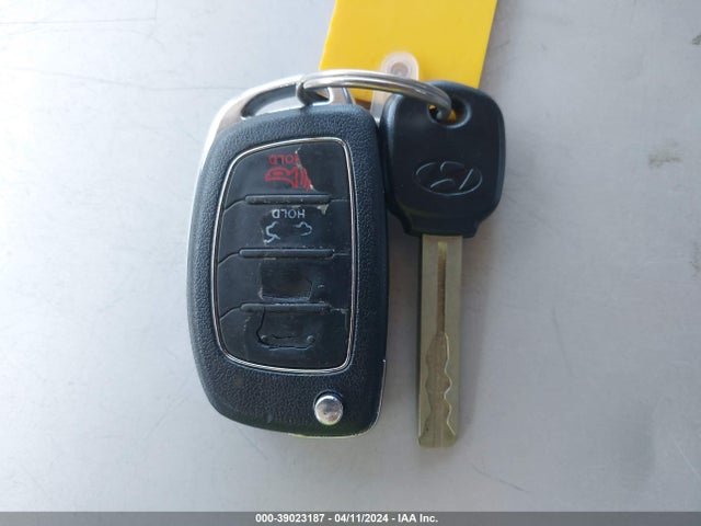 Hyundai SONATA SE 2017 5NPE24AF3HH535767 Image 11