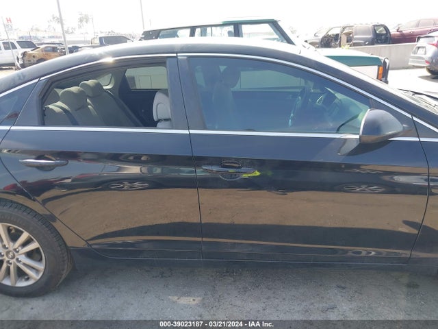 Hyundai SONATA SE 2017 5NPE24AF3HH535767 Image 14