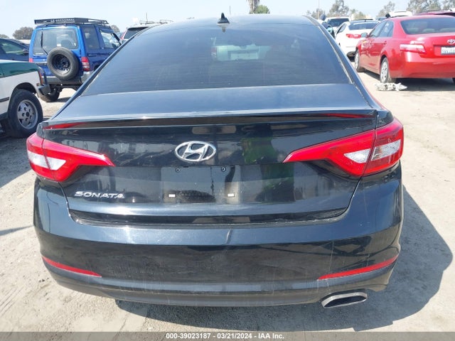 Hyundai SONATA SE 2017 5NPE24AF3HH535767 Image 17