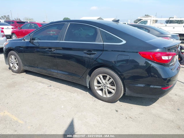 Hyundai SONATA SE 2017 5NPE24AF3HH535767 Image 3