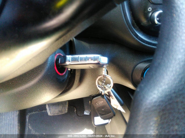 KIA SOUL LX 2020 KNDJ23AU9L7022804 Image 11