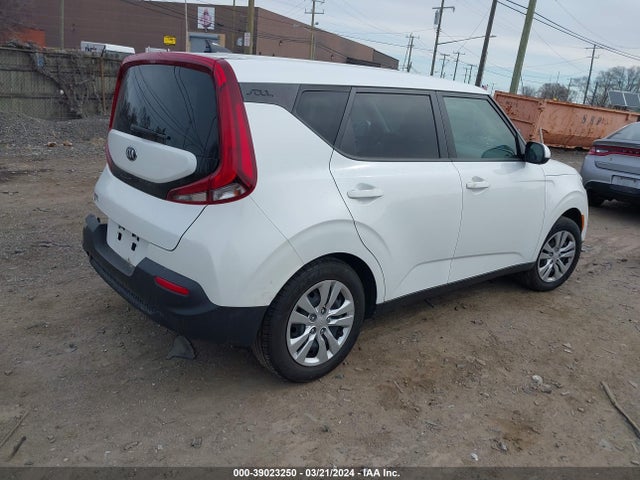 KIA SOUL LX 2020 KNDJ23AU9L7022804 Image 4