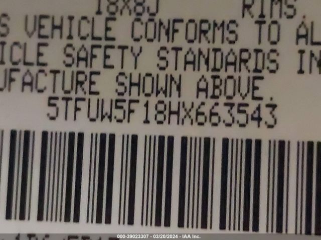 5TFUW5F18HX663543 Toyota Tundra Sr5 5.7l V8