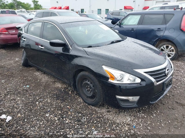 2015 1N4AL3APXFN365053 main image