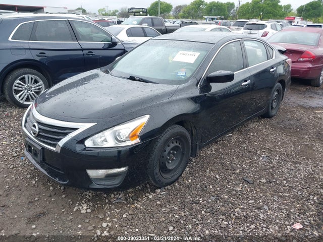 Nissan Altima 2.5 S 2015 1N4AL3APXFN365053 Image 2