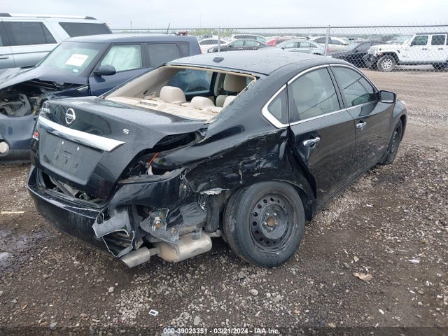 Nissan Altima 2.5 S 2015 1N4AL3APXFN365053 Image 4