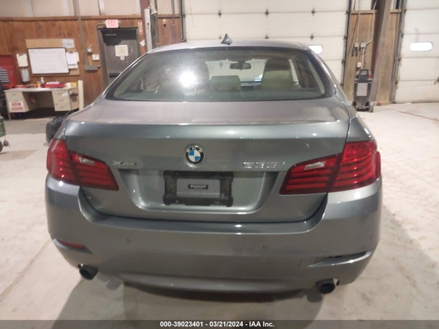BMW 535i Xdrive 2016 WBA5B3C54GG255306 Image 16