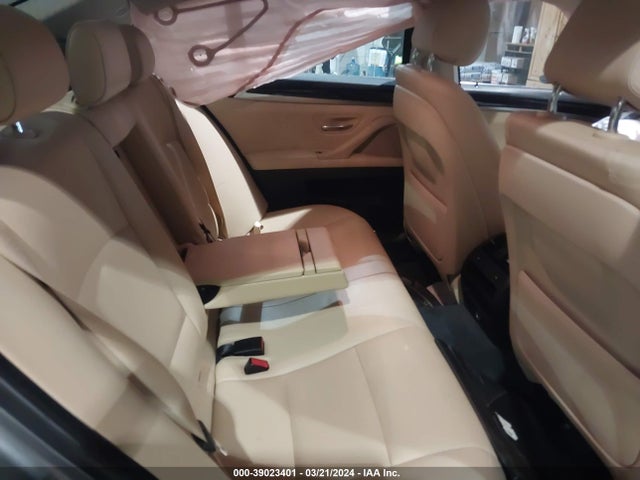 BMW 535i Xdrive 2016 WBA5B3C54GG255306 Image 8