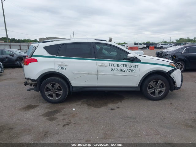 Toyota Rav4 Xle 2015 JTMWFREV3FD069221 Image 12