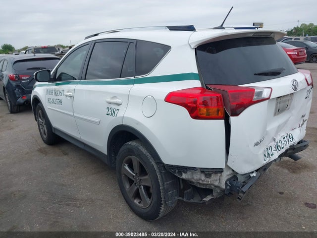 Toyota Rav4 Xle 2015 JTMWFREV3FD069221 Image 3