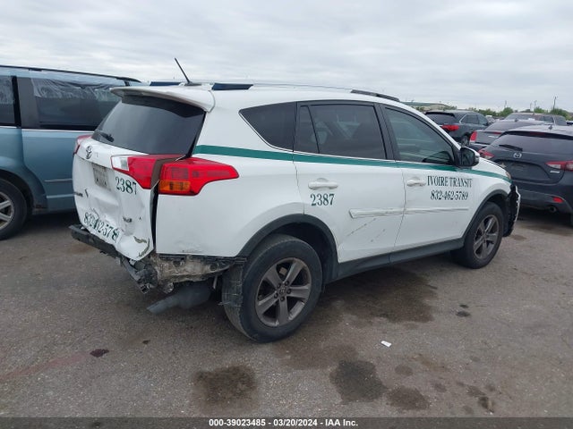 Toyota Rav4 Xle 2015 JTMWFREV3FD069221 Image 4