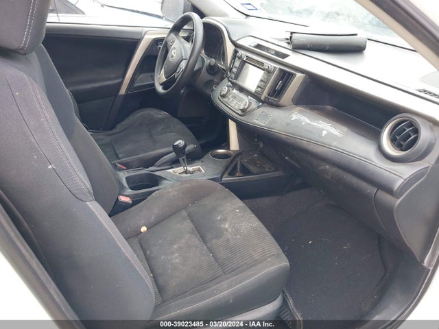 Toyota Rav4 Xle 2015 JTMWFREV3FD069221 Image 5