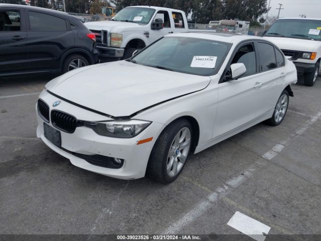 WBA3B1G57FNT06233 BMW 320i