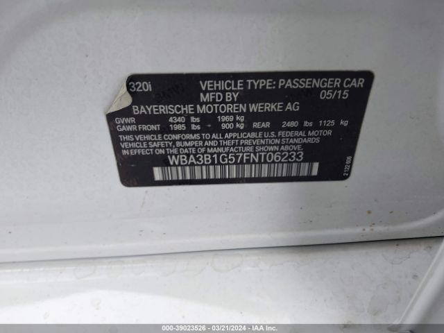 WBA3B1G57FNT06233 BMW 320i