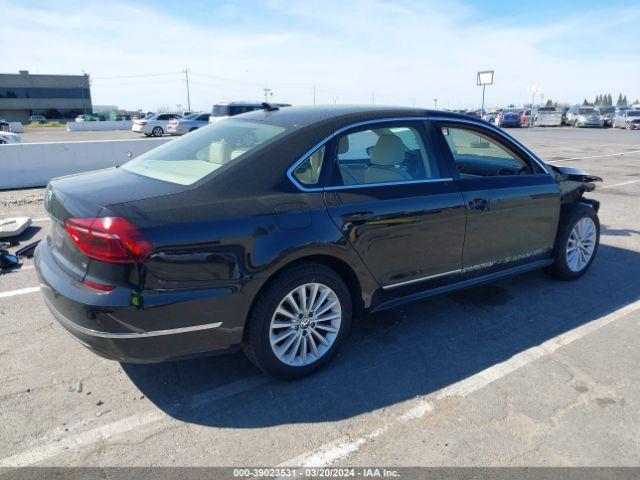 1VWBT7A38HC054185 Volkswagen Passat 1.8t Se