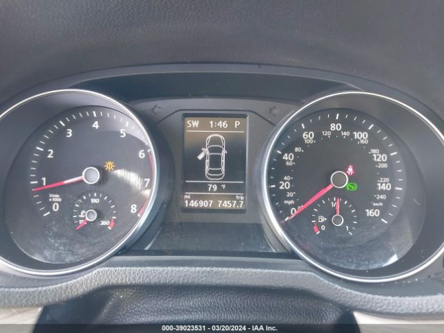 1VWBT7A38HC054185 Volkswagen Passat 1.8t Se