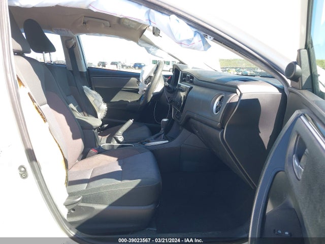 Toyota COROLLA LE 2018 2T1BURHE3JC082072 Image 5