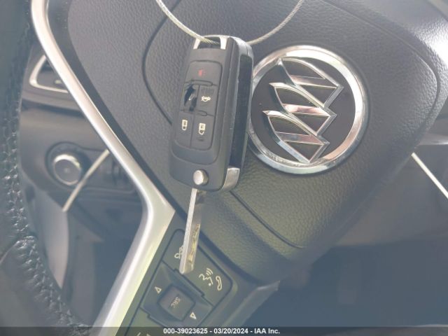 W04WT3N54GG115784 Buick Cascada Premium
