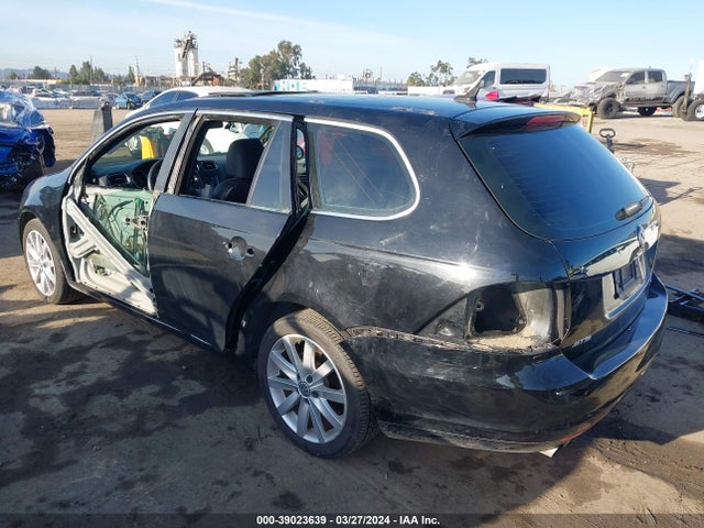 3VWPL7AJ1EM626874 Volkswagen Jetta Sportwagen 2.0l Tdi