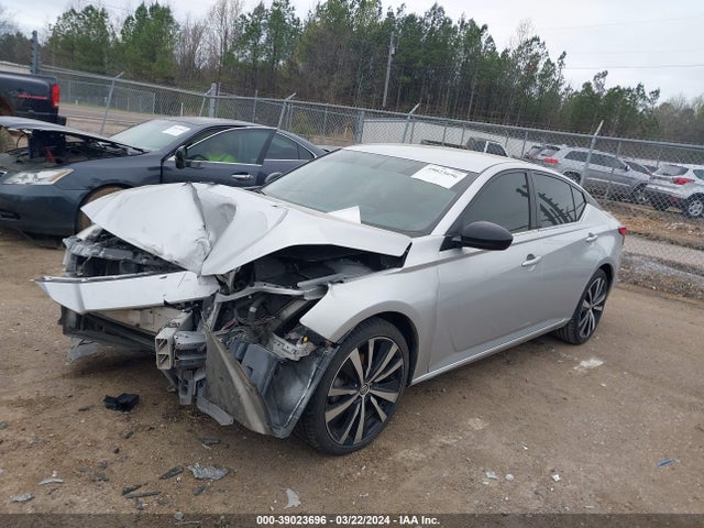 Nissan Altima 2.5 Sr 2019 1N4BL4CV5KC161353 Image 2