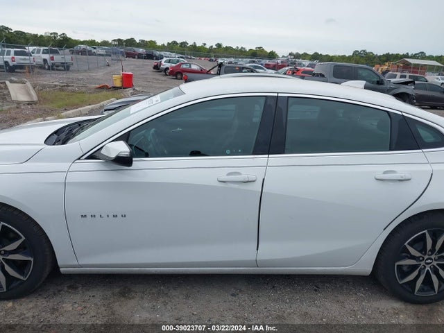 Chevrolet MALIBU LT 2018 1G1ZD5ST8JF277857 Image 14