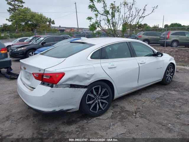 Chevrolet MALIBU LT 2018 1G1ZD5ST8JF277857 Image 4