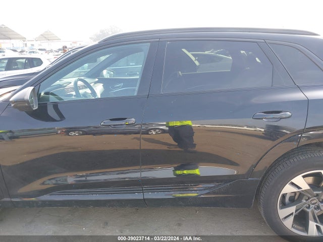 WA1AAAGEXNB026314 Audi E-tron Premium Quattro